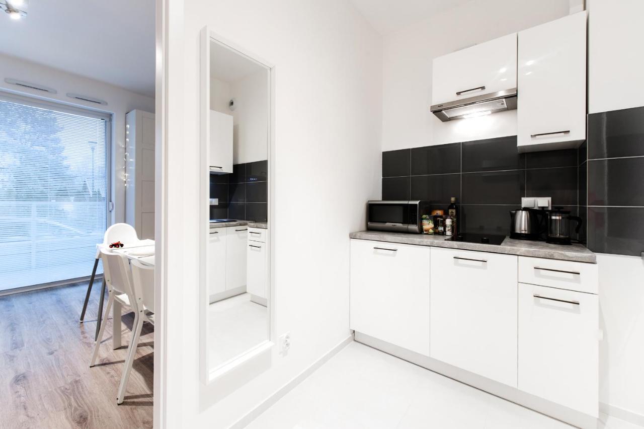 Ferienwohnung Super Apart Dywizjonu 303 175/8 Warschau Zimmer foto